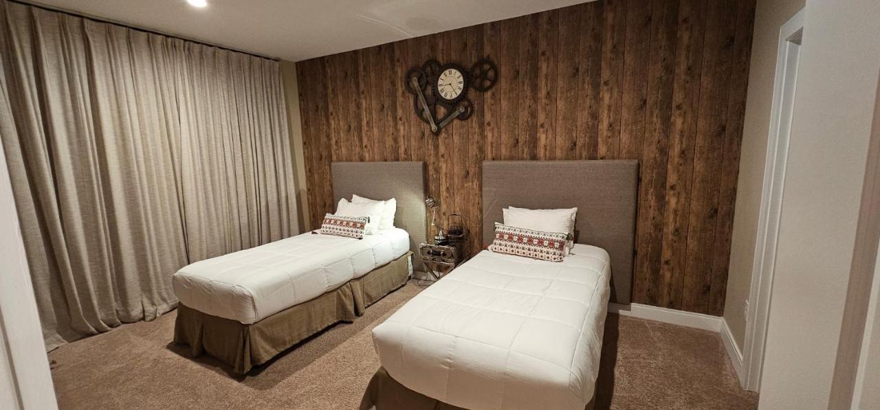 Magic Village 4 Bedroom! Welcome Home! Orlando Esterno foto